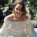 Ксюша, 23 года