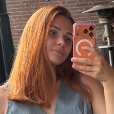 Ангелина, 23 из г. Санкт-Петербург.