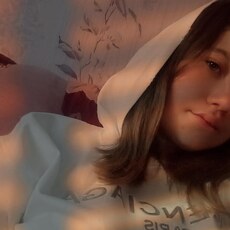 Фотография девушки Арина, 22 года из г. Краснокаменск