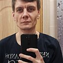 Макс, 33 года