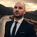 Răzvan, 34 года