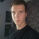 Лев, 18 лет