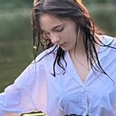 Вика, 18 лет