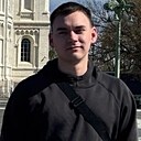 Максим, 23 года