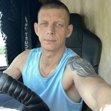 Юрий, 40 из г. Казань.