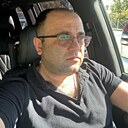 Давит, 33 года