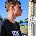 Витя, 18 лет