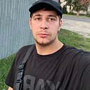 Максим, 24 года