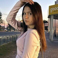 Фотография девушки Lina, 18 лет из г. Макеевка