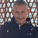 Dumitru, 45 лет