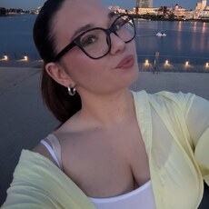 Фотография девушки Лиза, 19 лет из г. Екатеринбург