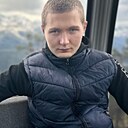 Денис, 24 года