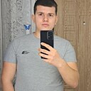 Максим, 23 года