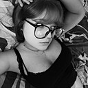 Маша, 18 лет