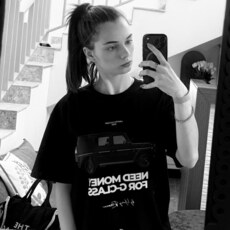 Фотография девушки Софа, 19 лет из г. Сочи