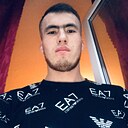 Назирбой, 25 лет