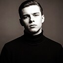 Денис, 23 года