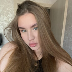 Фотография девушки Алёна, 20 лет из г. Кемерово
