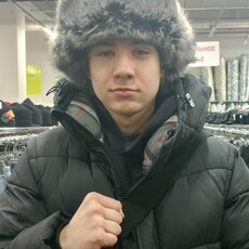 Фотография мужчины Алексей, 18 лет из г. Старый Оскол