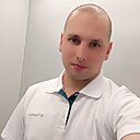 Макс, 25 лет