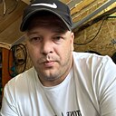 Михаил, 32 года