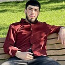 Abu, 24 года