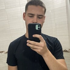 Фотография мужчины Илья, 20 лет из г. Ярославль