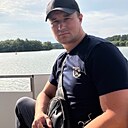 Дмитрий, 33 года
