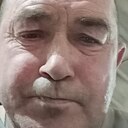 Простой, 52 года