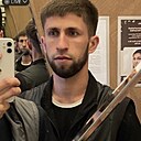 Hasan, 21 год