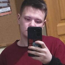 Фотография мужчины Максим, 21 год из г. Великий Устюг