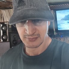 Фотография мужчины Денис, 43 года из г. Молодогвардейск
