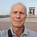 Михаил, 54 года
