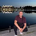 Roman, 46 лет