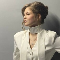 Фотография девушки Саша, 18 лет из г. Саров