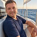 Максим, 42 года