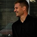 Антон, 32 года