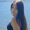 Карина, 18 лет