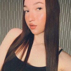 Фотография девушки Карина, 19 лет из г. Бобруйск