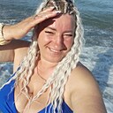 Лариса, 44 года