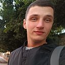 Слава, 26 лет