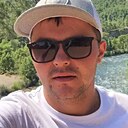 Максим, 33 года