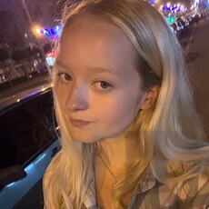 Фотография девушки Светик, 18 лет из г. Магнитогорск