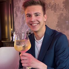 Фотография мужчины Viktor, 19 лет из г. Львов