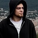 Ethan, 20 лет
