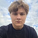 Роман, 18 лет