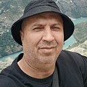 Идрис, 49 лет