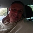 Лев, 44 года