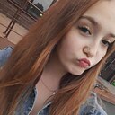 Валя, 22 года