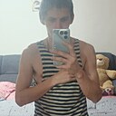 Виктор, 21 год